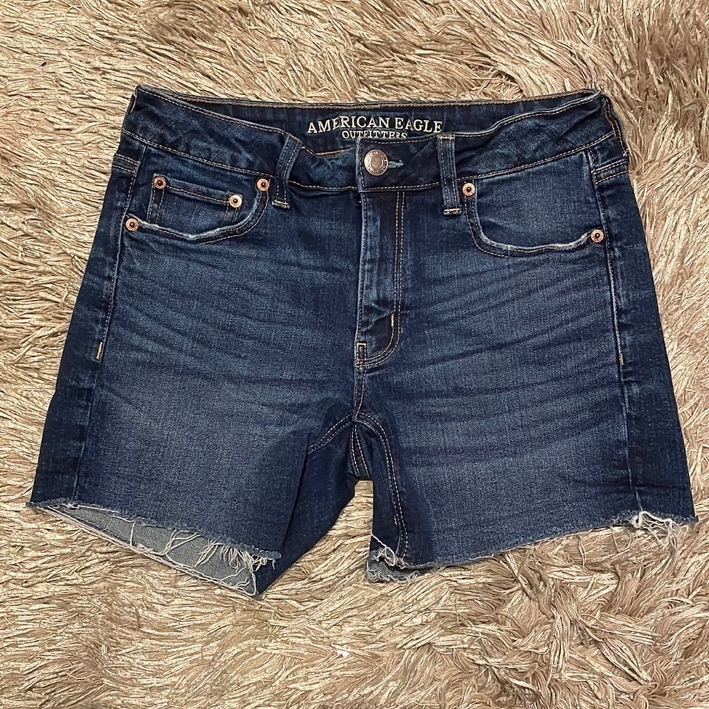 AMERICAN Eagle Stretch Tomgirl Jeans